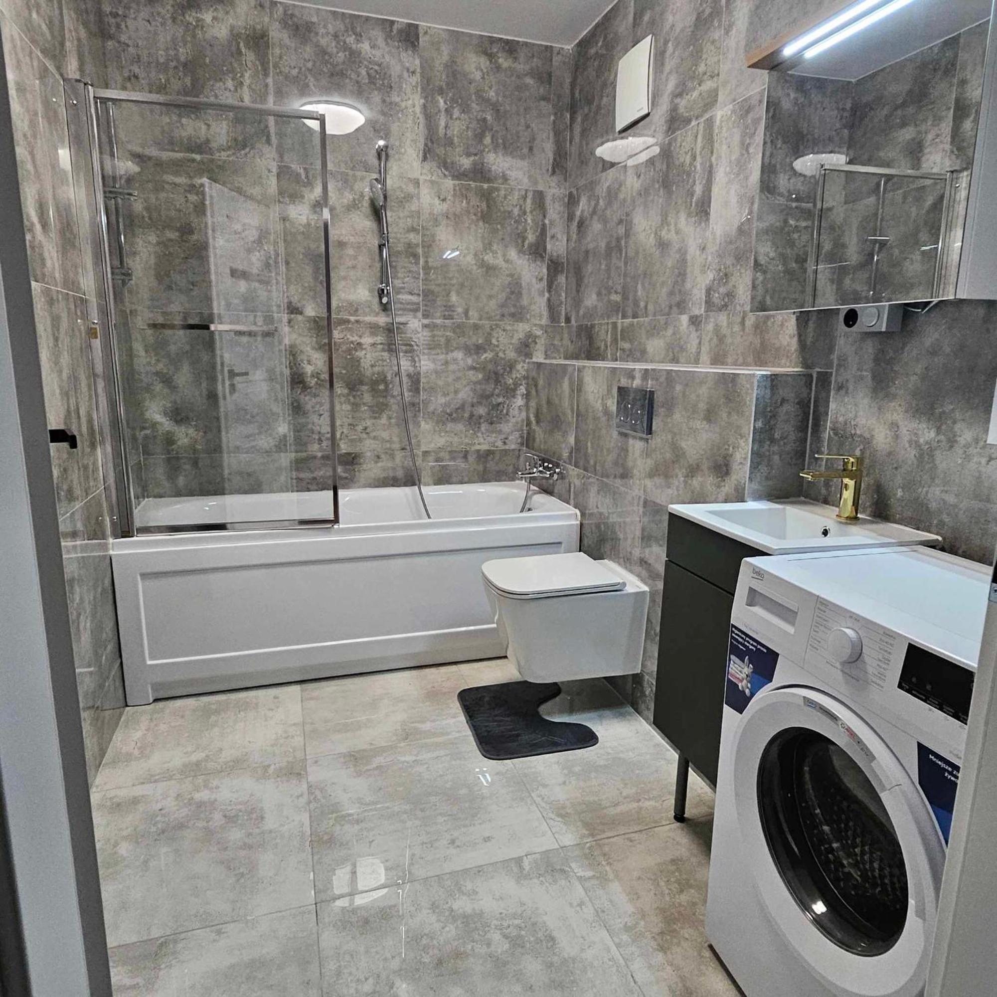 Crystal Apartments Познан Екстериор снимка